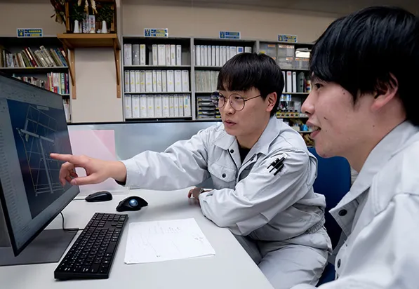 採用情報